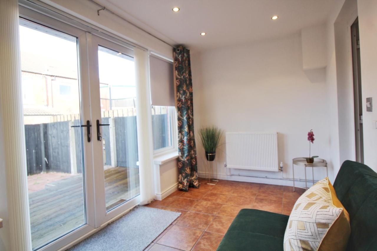 Anjore House - Modern Serviced Apartment In Belfast Buitenkant foto