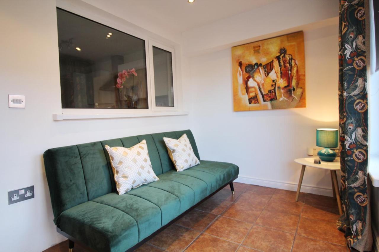 Anjore House - Modern Serviced Apartment In Belfast Buitenkant foto
